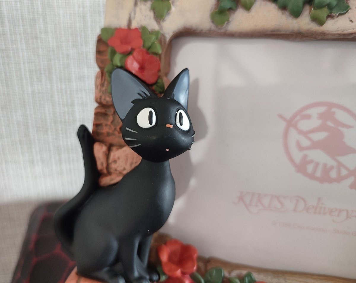 Vintage* Official Ghibli Jiji Photo Frame/Interior Diorama • Kikis Delivery Service Figure/Figurine/Home Decor - Kamaji Market