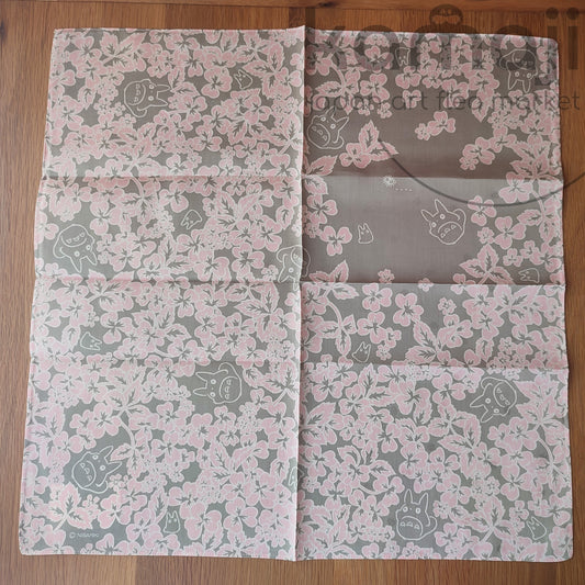 Offizielles Ghibli-Halstuch/Schal/Taschentuch • Mein Nachbar Totoro-Bandana/Wandteppich/Wandbehang/Innendekoration