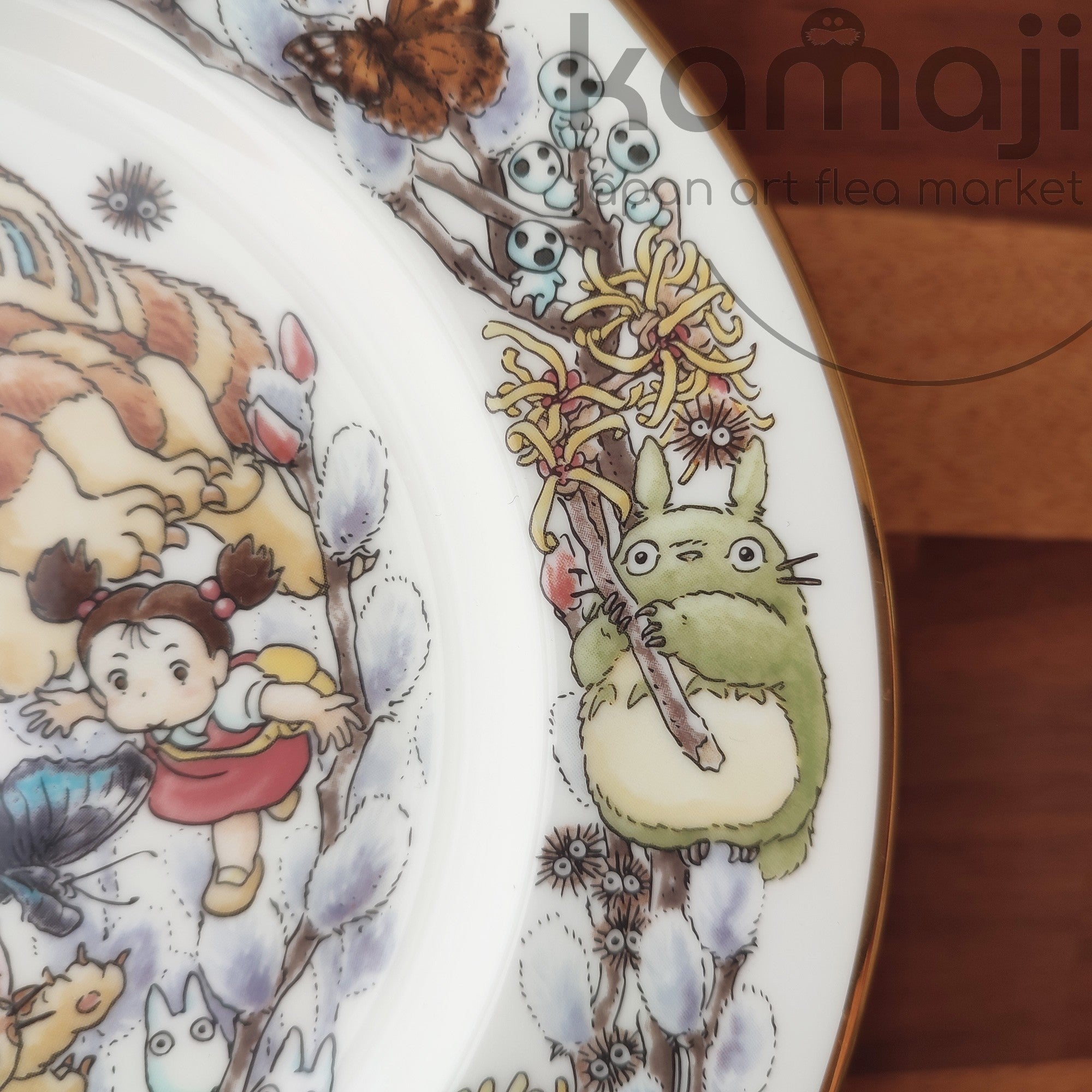 TOTORO 1999 YEARLY PLATE ©NIBARIKI JAPAN Studio Ghibli releases new My Neighbor Totoro Plate for 2026
