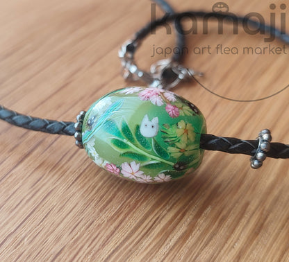 Collier officiel Totoro du musée Ghibli • Bijoux en verre faits main Mon voisin Totoro