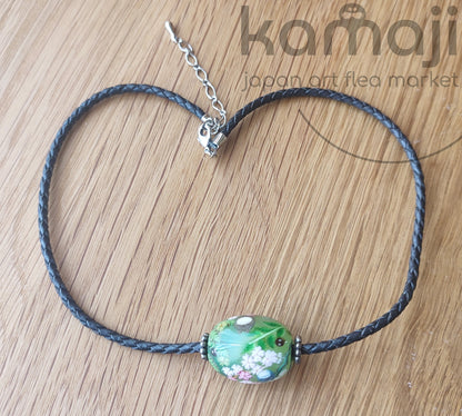 Collier officiel Totoro du musée Ghibli • Bijoux en verre faits main Mon voisin Totoro
