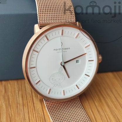 Offizielle Mumins Nordgreen Armbanduhr • Little My Roségoldene japanische Uhren • Limitierte Auflage: 1000 Stück