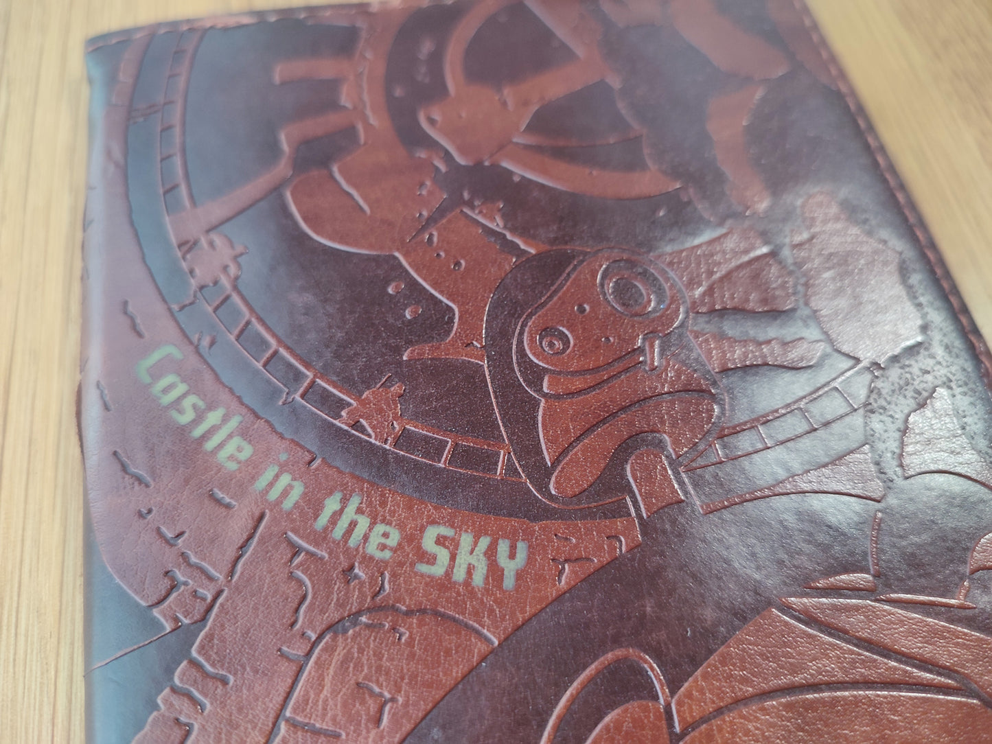 Couverture officielle du livre Ghibli Laputa • Carnet/Agenda/Agenda/Bloc-notes Le Château dans le ciel • Tiger Moth, Levistone