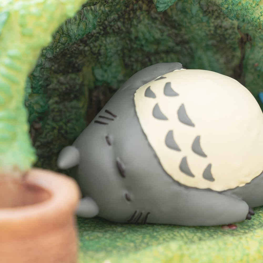 Official Ghibli My Neighbor Totoro Diorama Pen Stand with Paperweight
