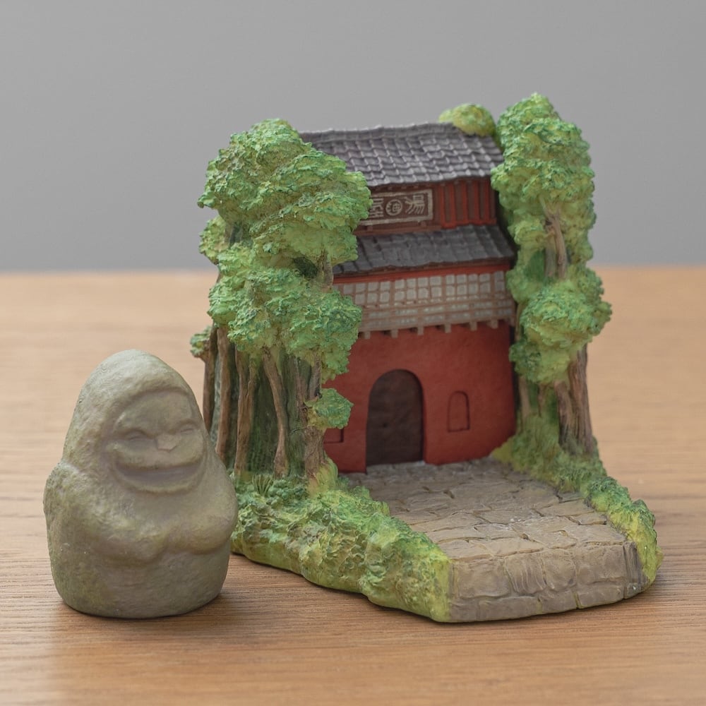 Official Ghibli Spirited Away Diorama Tray with Paperweight