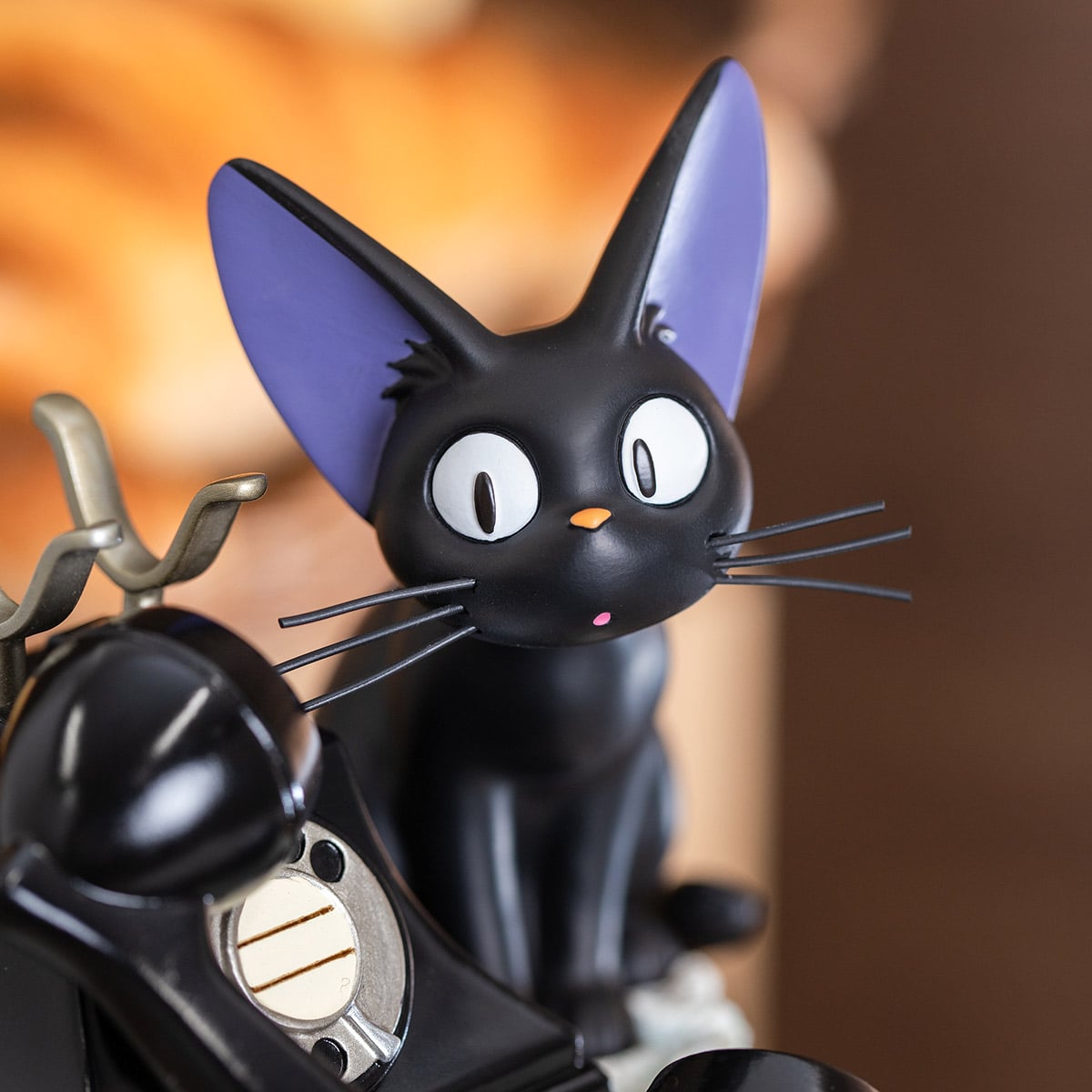 Official Ghibli Kiki's Delivery Service Music Box • Message for Kiki (Jiji & the Bakery Telephone)
