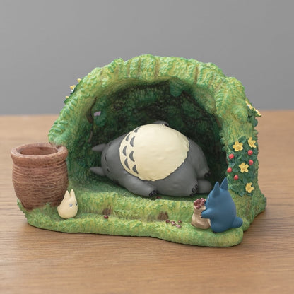 Official Ghibli My Neighbor Totoro Diorama Pen Stand with Paperweight