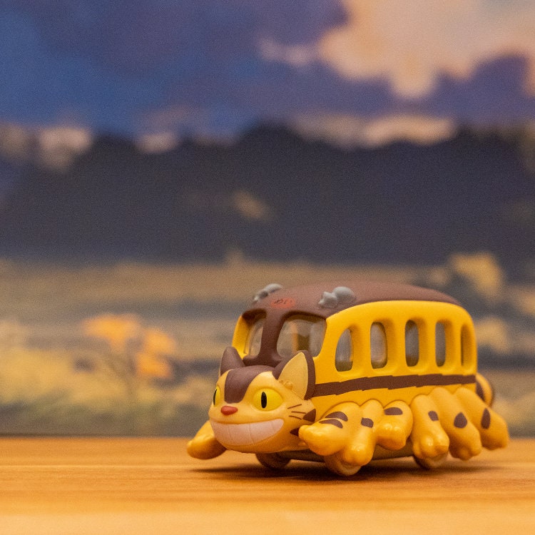 Original Ghibli Catbus Figurine/Model Car • My Neighbor Totoro Figure/Toy/Miniature/Statuette/Replica/Home Decor • Tomica Studio Ghibli Gift