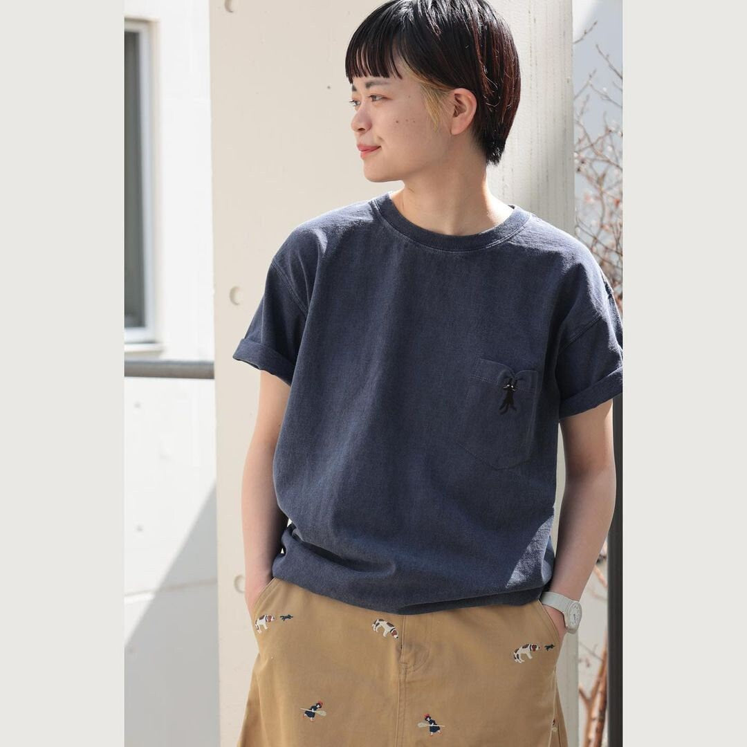 Original Ghibli Jiji T-shirt Embroided • Kikis Delivery Service GBL Summer Clothes/Top/Navy Tshirt with Pocket • Anime Studio Ghibli Gift