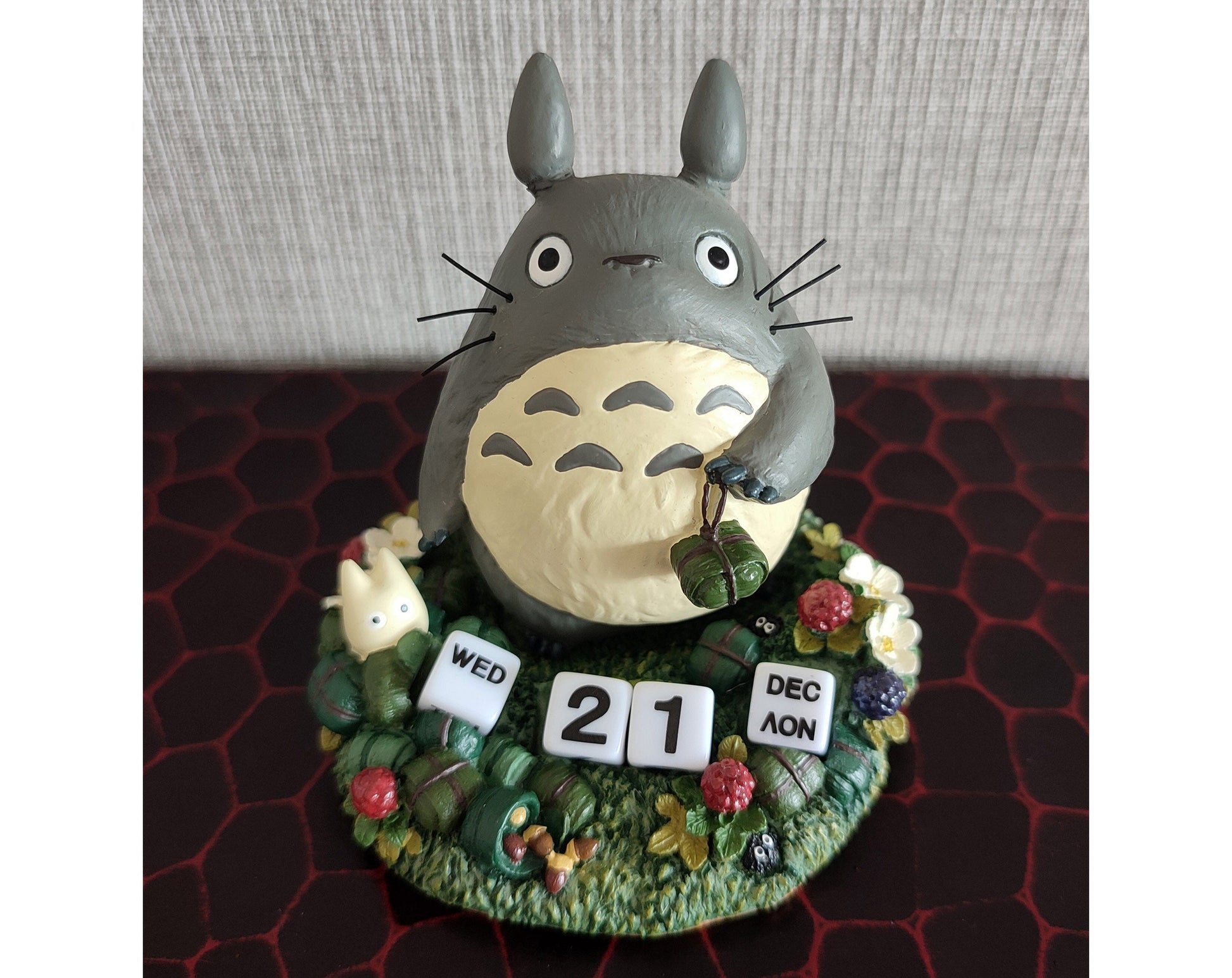 Vintage* Original Ghibli Perpetual Dice Calendar • My Neighbor Totoro Figure/Figurine/Statue/Replica/Home Decor/Interior Diorama Gift