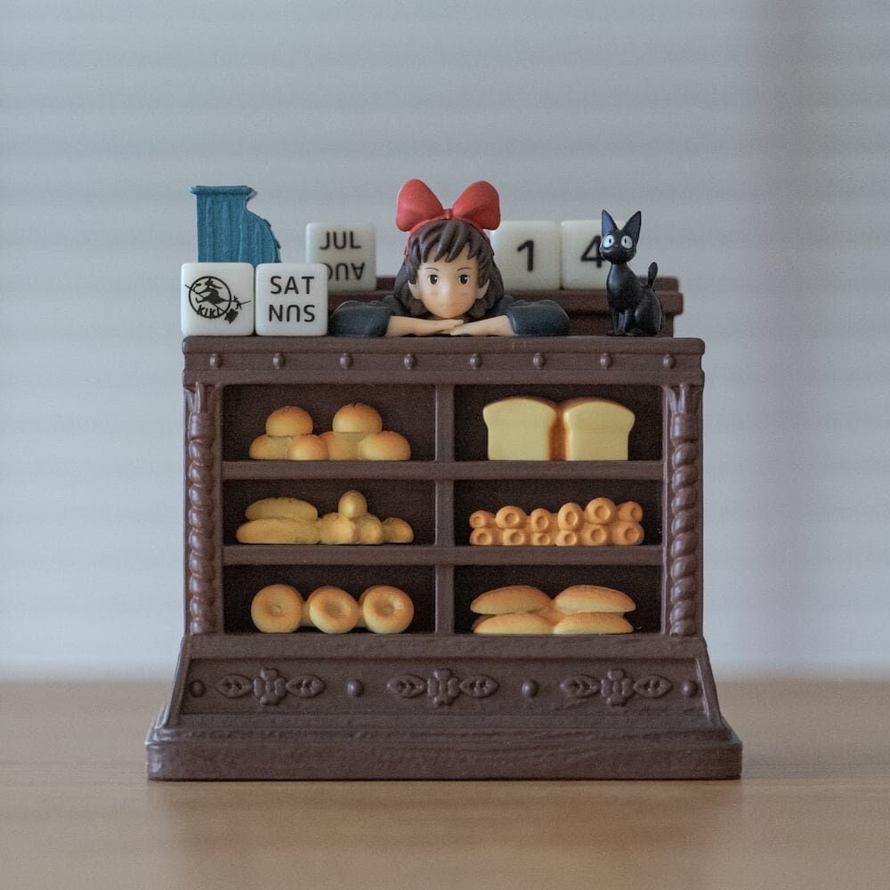 Original Ghibli Perpetual Dice Calendar • Kikis Delivery Service Figure/Figurine/Statue/Replica/Interior Decor/Diorama • Studio Ghibli Gift