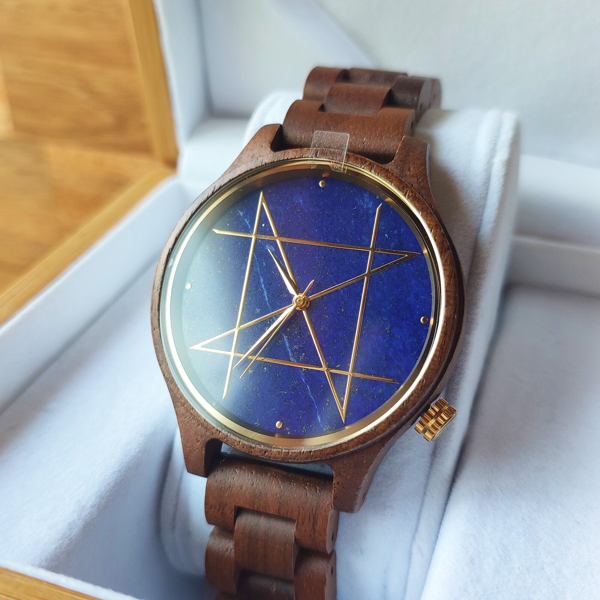 Japanese Handmade Wrist Watch NOZ Made of Lapis Lazuli Walnut Swiss Movement