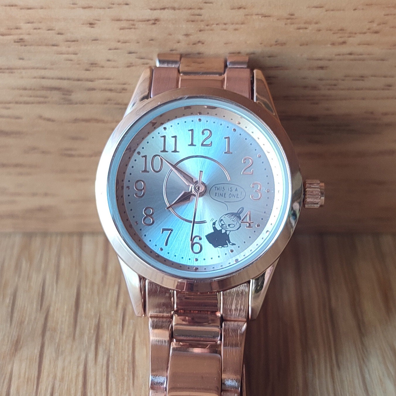 Sooms watch sales