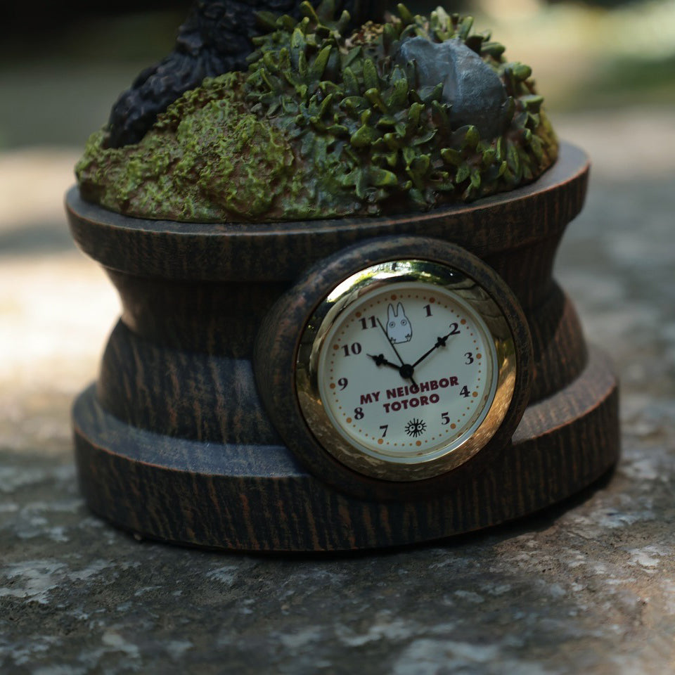Official Ghibli Totoro Desk Clock with Catbus • My Neighbor Totoro Figure/Statue/Home Decor • Interior Diorama Clock On a Pine Tree