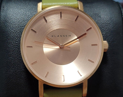 Japanese Watch Volare "Klasse14" • UFO - style Round Wrist Watches for Girl/Women • Green Leather Band • Minimalistic Geometric Design Gift - Kamaji Market