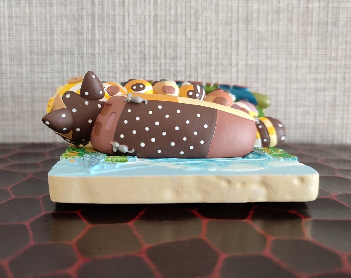 My Neighbor Totoro Magnet/Figure with Catbus • Ghibli Park Exclusive - Kamaji Market