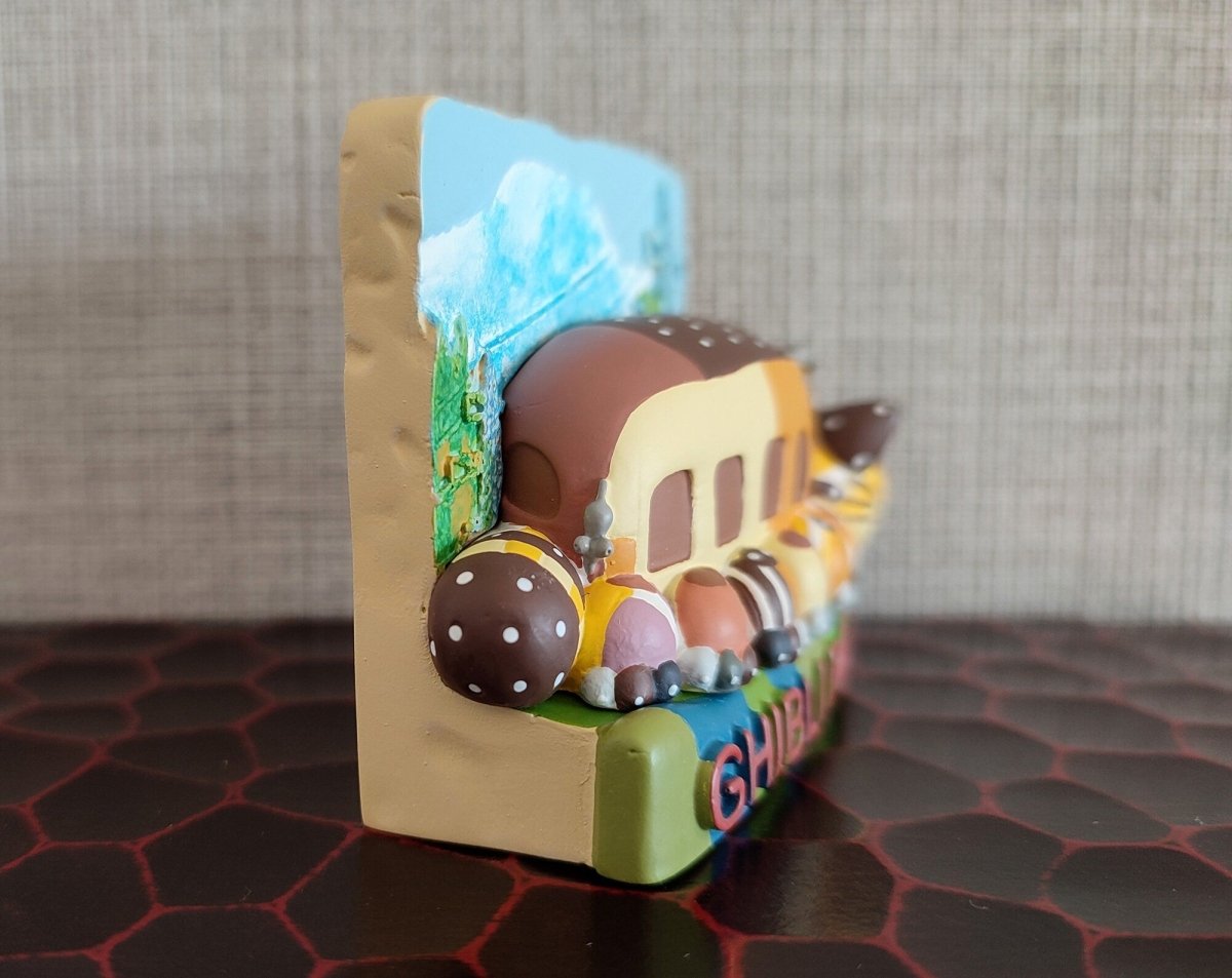 My Neighbor Totoro Magnet/Figure with Catbus • Ghibli Park Exclusive - Kamaji Market