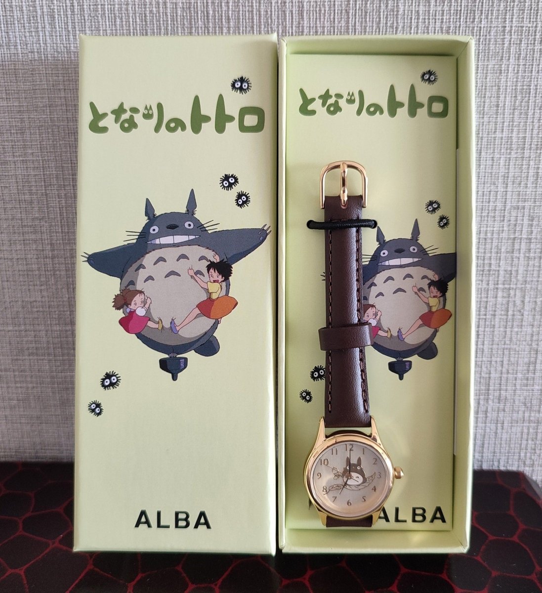 My Neighbor Totoro Wrist Watch Golden-Brown • ALBA Seiko - Kamaji Market