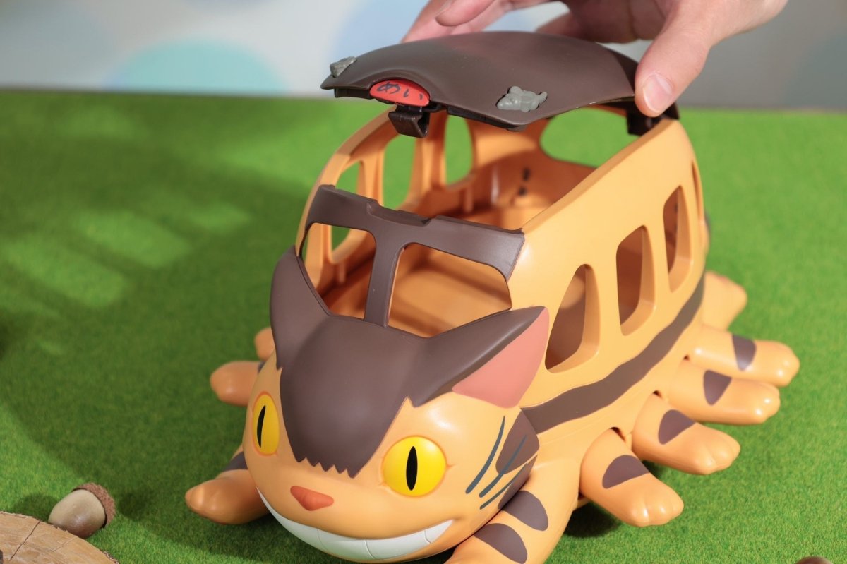 Official Ghibli Catbus Action Toy • My Neighbor Totoro Figure - Kamaji Market
