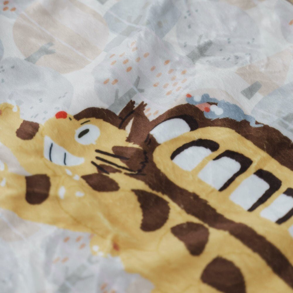 Official Ghibli Catbus Warm Blanket/Cushion/Home Decor • My Neighbor Totoro Bed Throw/Pillow/Interior Decoration - Kamaji Market