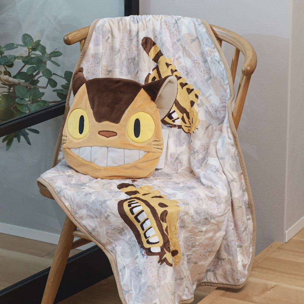 Official Ghibli Catbus Warm Blanket/Cushion/Home Decor • My Neighbor Totoro Bed Throw/Pillow/Interior Decoration - Kamaji Market