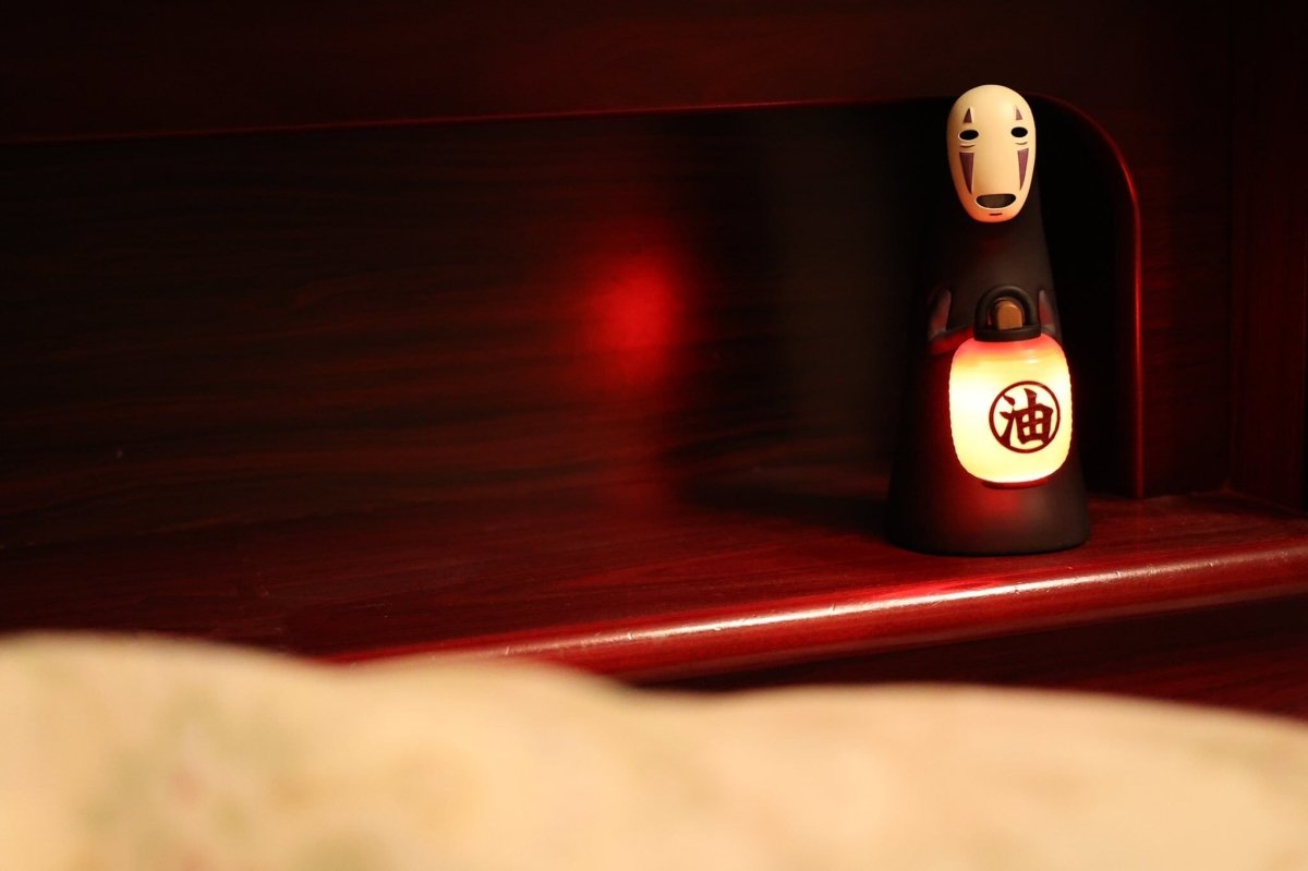 Official Ghibli Figurine/Lantern • Spirited Away Figure/Statuette/Replica/Home Decor/Diorama • Kaonashi No Face Light - Kamaji Market