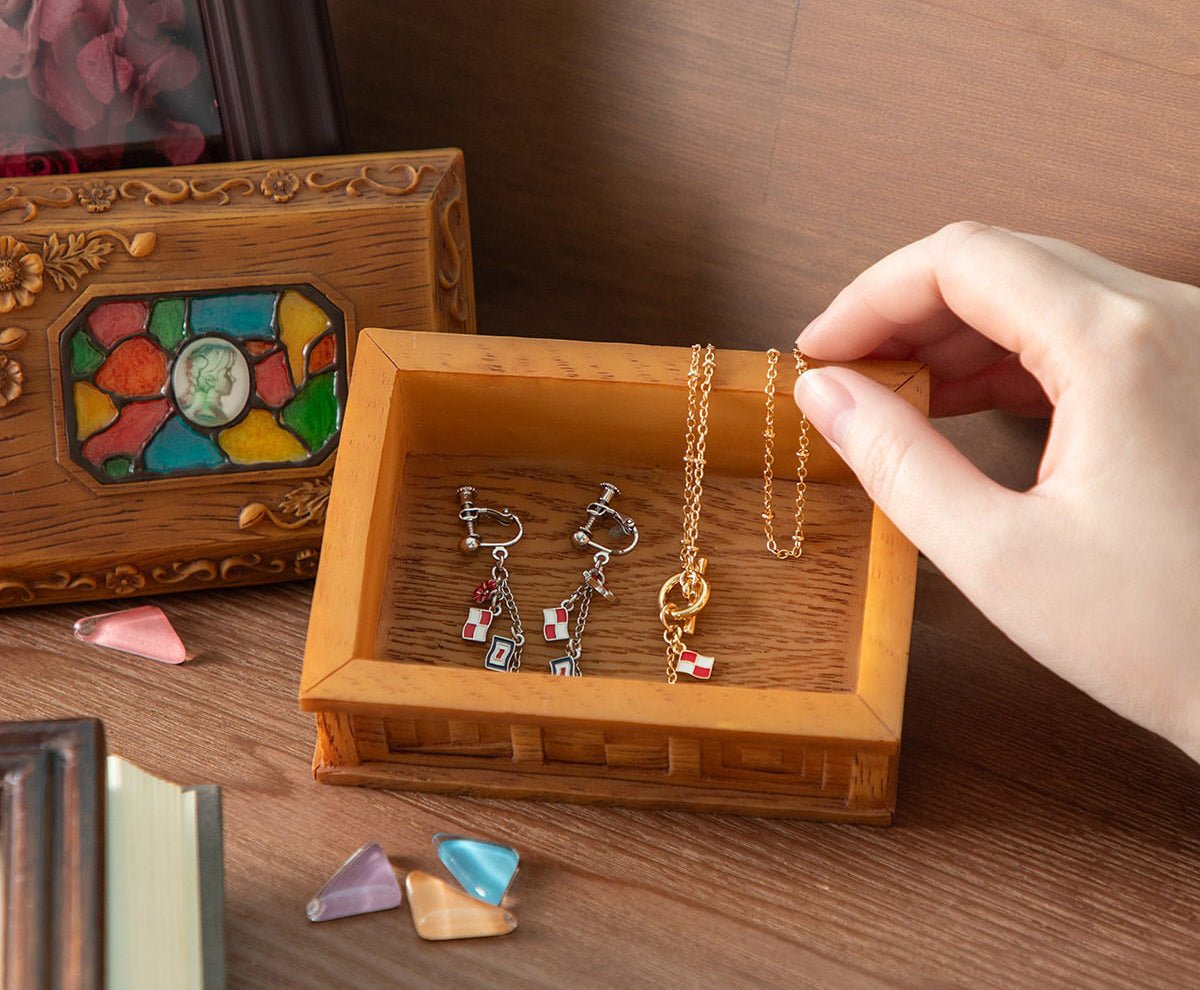Official Ghibli From Up on Poppy Hill Jewelry Box • The Treasure Chest of the Latin Quarter Accessory Case - Kamaji Market