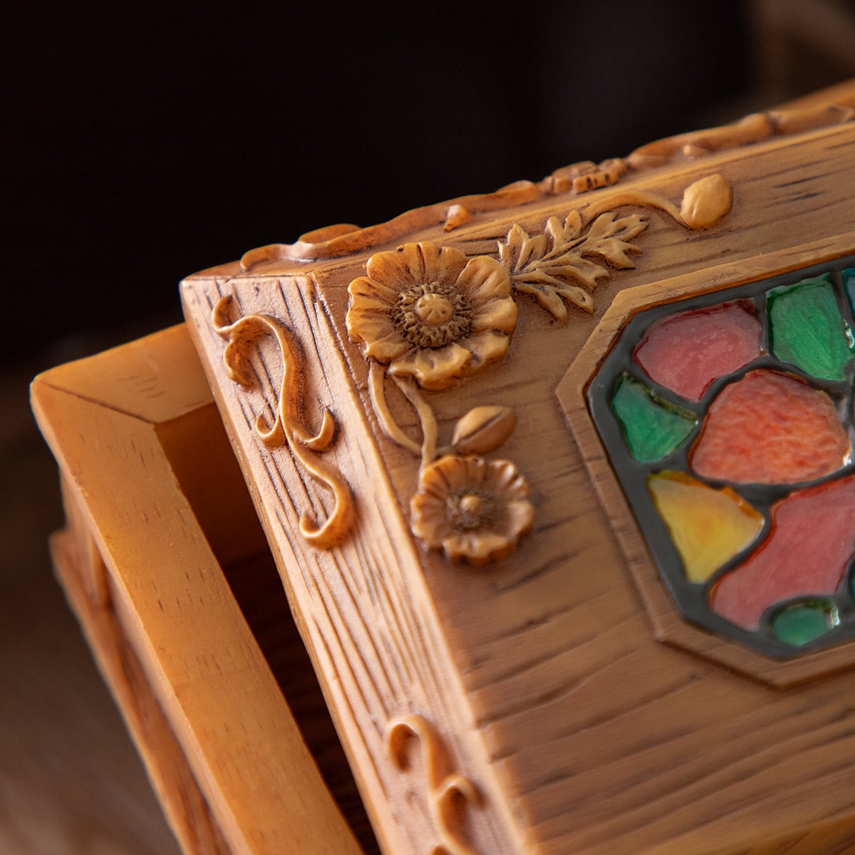 Official Ghibli From Up on Poppy Hill Jewelry Box • The Treasure Chest of the Latin Quarter Accessory Case - Kamaji Market