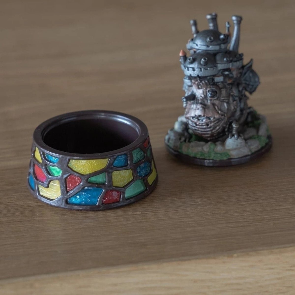 Official Ghibli Howl Figure/Jewelry Box • Howls Moving Castle Figurine/Statue/Replica/Interior Decor/Diorama • Stained Glass Design Gift - Kamaji Market