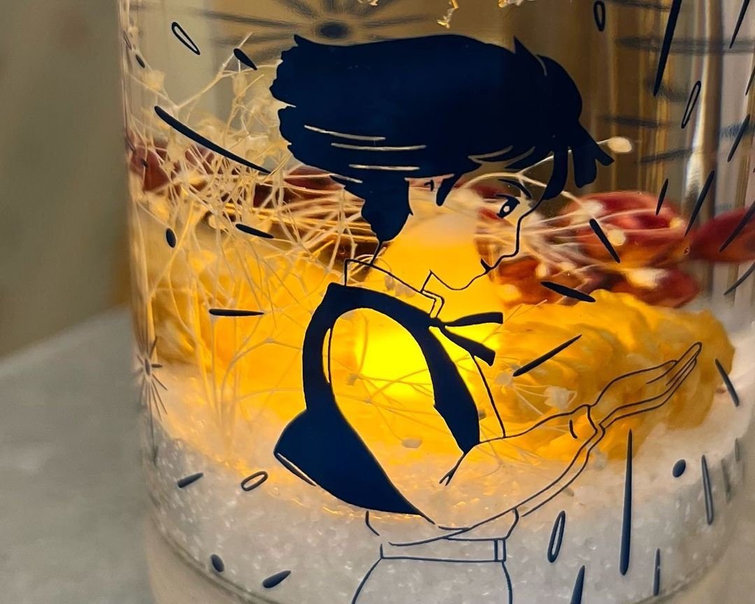 Official Ghibli Howl LED Aroma Wax Melt • Howls Moving Castle Gel Candle with Berry Scent, Fragrance, Dried Flowers - Kamaji Market