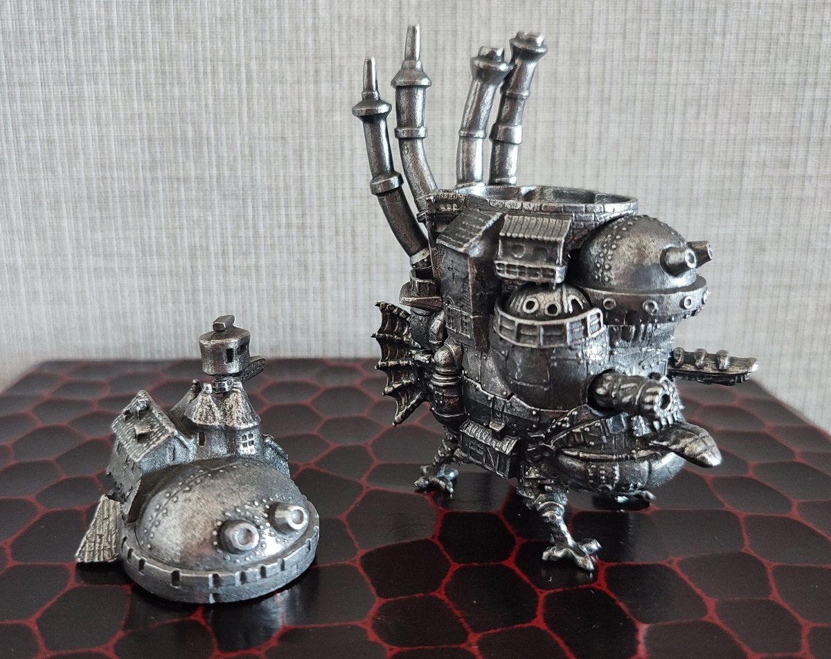 Official Ghibli Howls Moving Castle Metallic Jewelry Box • Ghibli Museum Exclusive - Kamaji Market