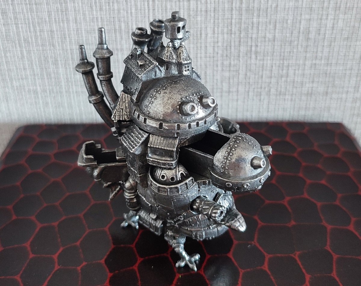 Official Ghibli Howls Moving Castle Metallic Jewelry Box • Ghibli Museum Exclusive - Kamaji Market