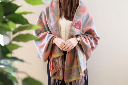 Official Ghibli Howls Moving Castle Shawl • Jacquard Stole with Calcifer - Kamaji Market