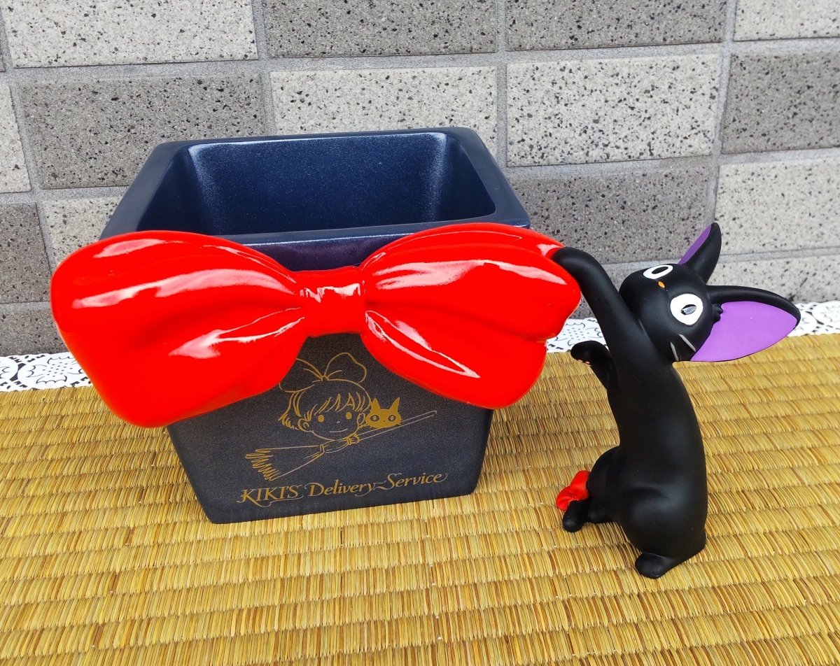 Official Ghibli Jiji Planter Cover/Holder • Kikis Delivery Service Pot/Vase/Figure/Replica/Home Decor/Interior Diorama - Kamaji Market