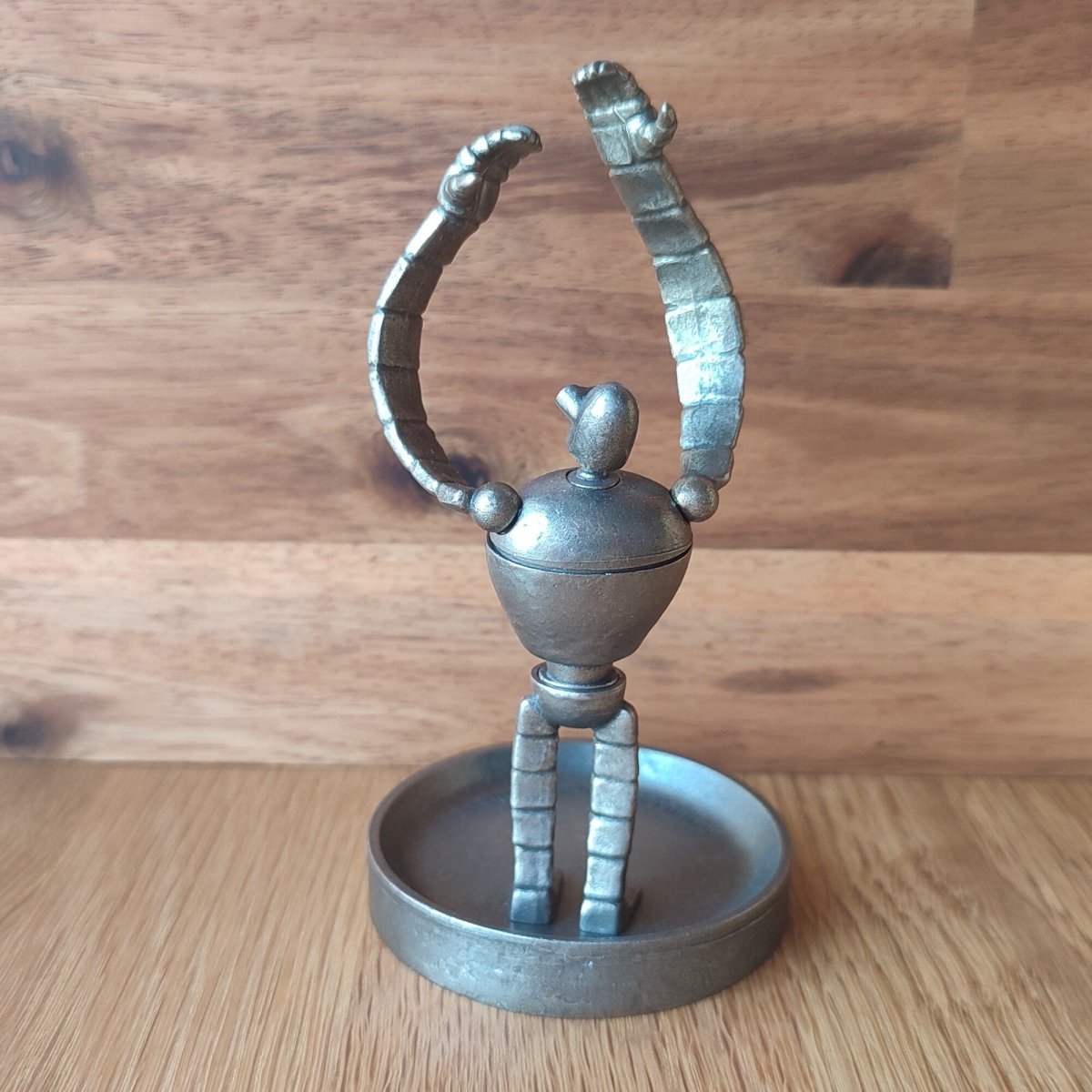 Official Ghibli Museum Laputa Metallic Figurine/Jewelry Stand • Robot Soldier Figure/Statue/Home Decor/Interior Diorama - Kamaji Market