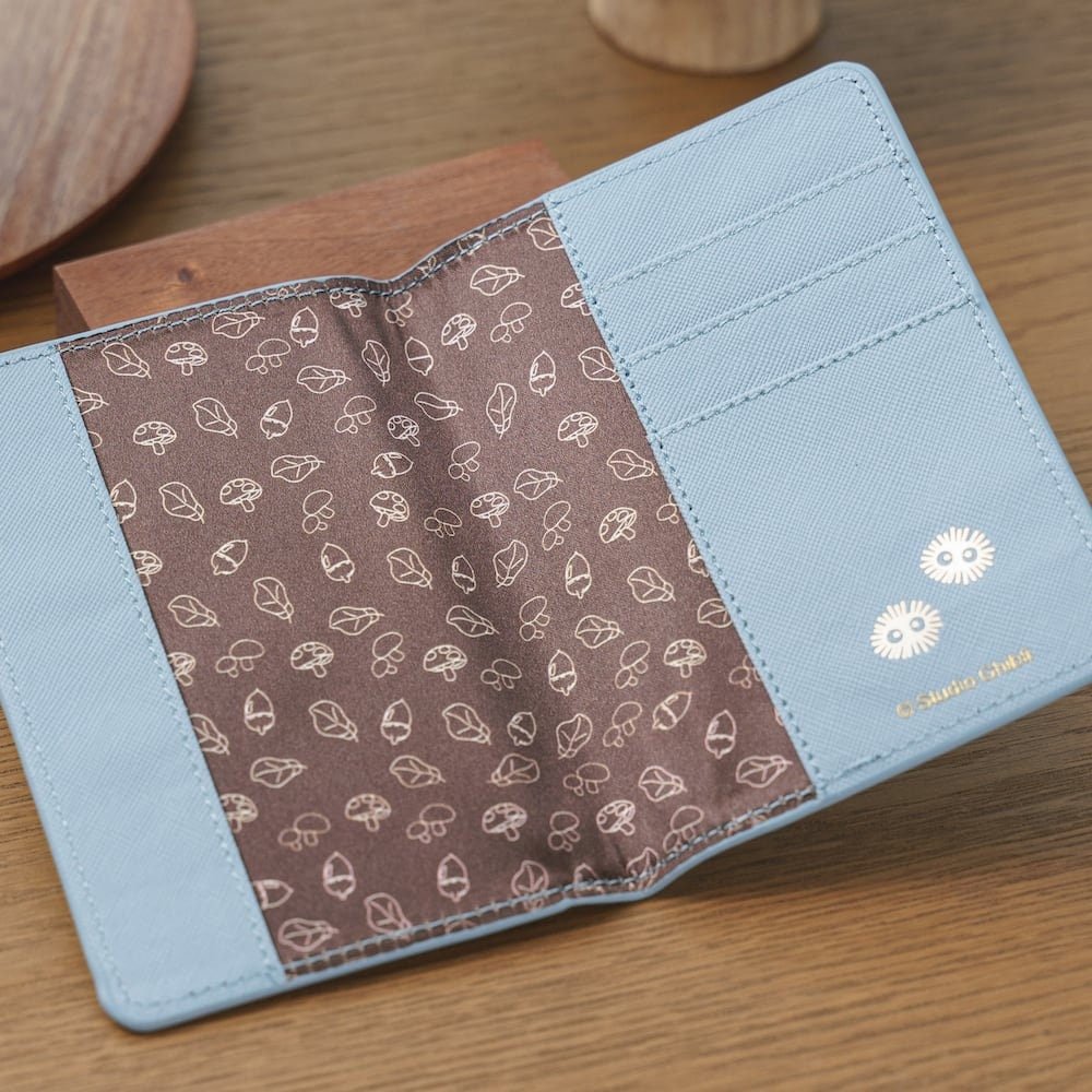 Official Ghibli My Neighbor Totoro Passport Cover/Card Case with Medium Totoro - Kamaji Market