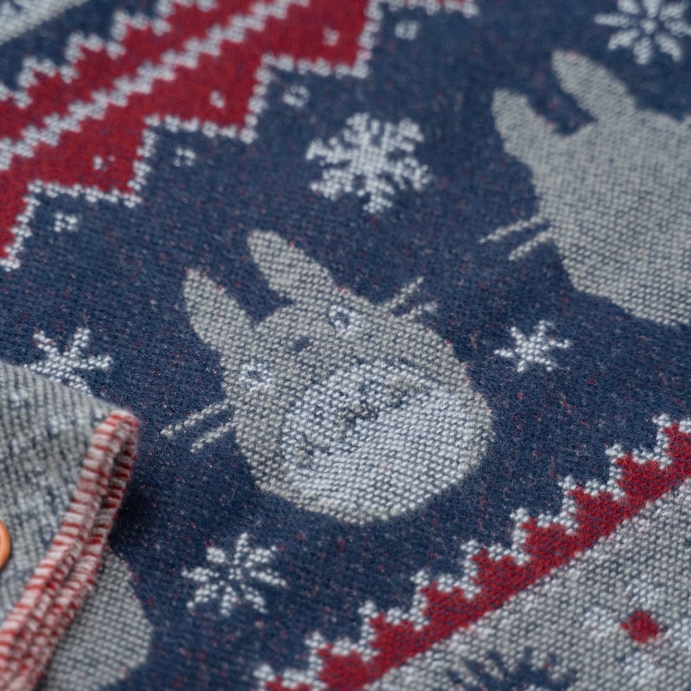 Official Ghibli My Neighbor Totoro Shawl 2025 • Blue, Gray Jacquard Stole with Totoro, Catbus - Kamaji Market