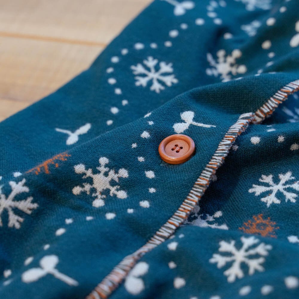Official Ghibli My Neighbor Totoro Shoulder Shawl • Jacquard Stole/Scarf/Muffler with Catbus - Kamaji Market