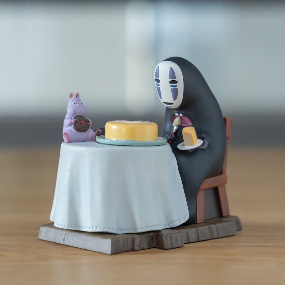 Official Ghibli No Face Figure/Accessory Case/Holder • Spirited Away Figurine/Statue/Replica/Interior Decor • Kaonashi - Kamaji Market