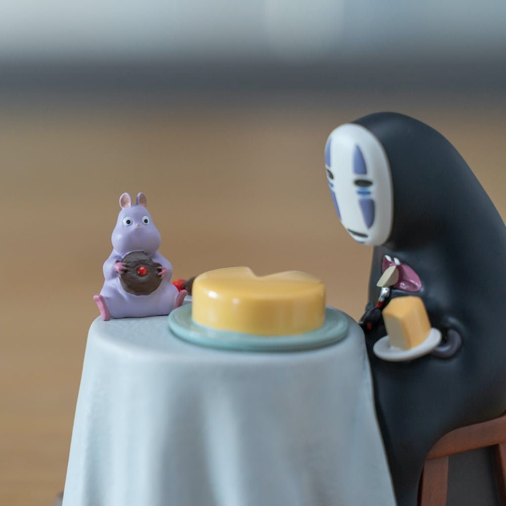 Official Ghibli No Face Figure/Accessory Case/Holder • Spirited Away Figurine/Statue/Replica/Interior Decor • Kaonashi - Kamaji Market