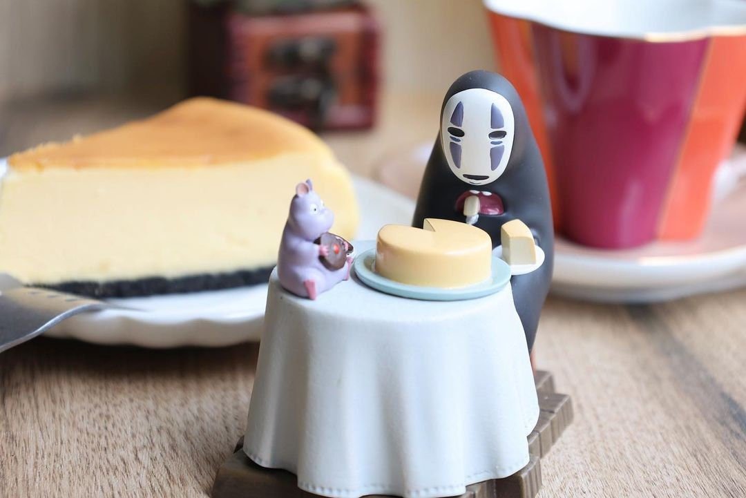Official Ghibli No Face Figure/Accessory Case/Holder • Spirited Away Figurine/Statue/Replica/Interior Decor • Kaonashi - Kamaji Market