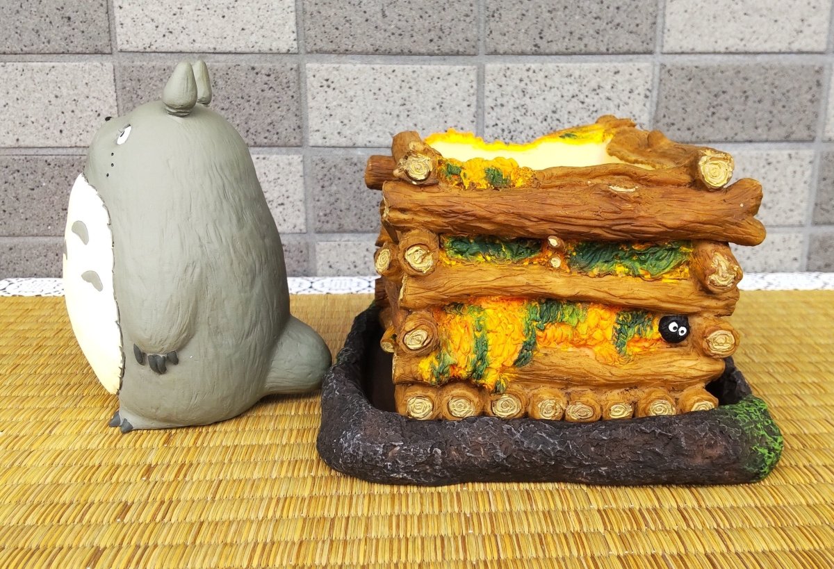 Official Ghibli Planter/Figure • My Neighbor Totoro Pot/Holder/Stand/Figurine/Replica/Interior Decor/Diorama - Kamaji Market