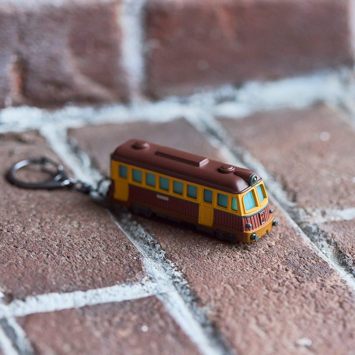 Official Ghibli Spirited Away Keychain • Glow-in-the-Dark Sea Railway Bag Decor - Kamaji Market