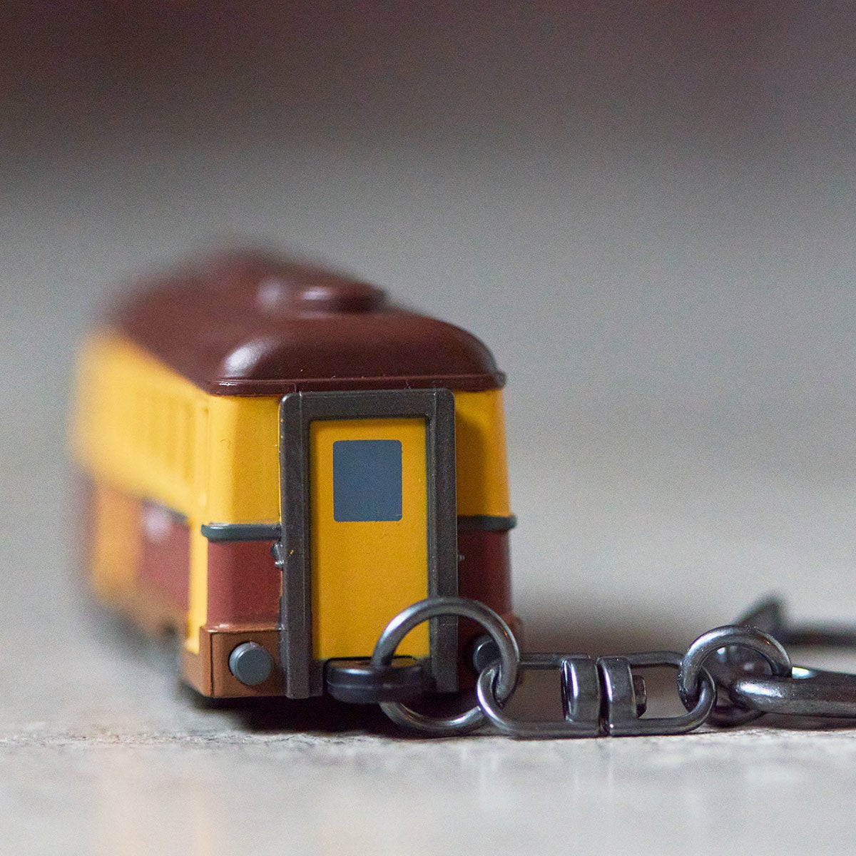 Official Ghibli Spirited Away Keychain • Glow-in-the-Dark Sea Railway Bag Decor - Kamaji Market