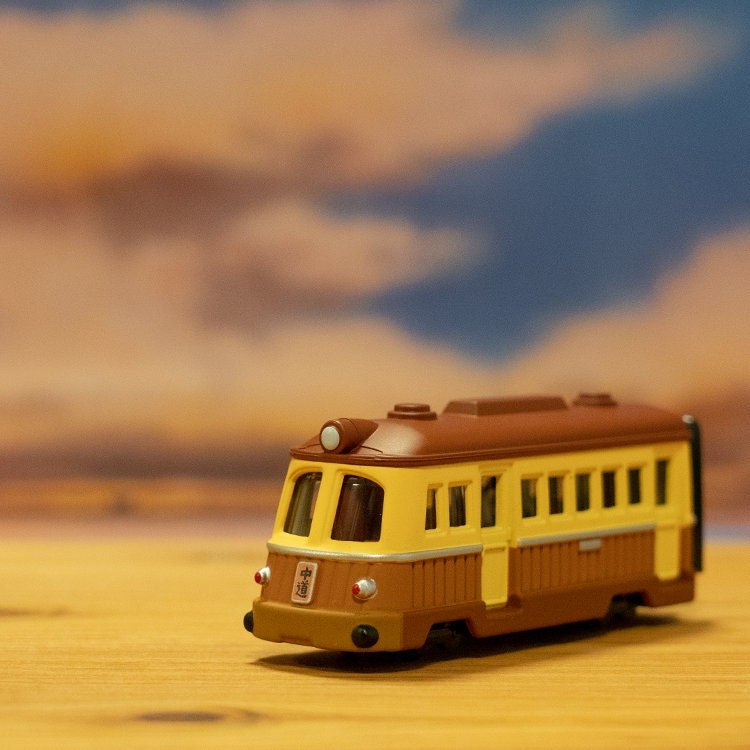 Official Ghibli Spirited Away Train Figurine/Model Car • Figure/Toy Car Miniature/Home Decor • Tomica - Kamaji Market