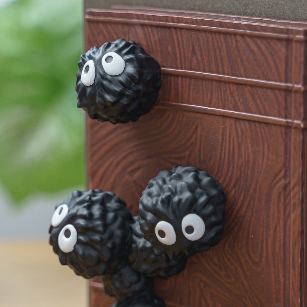 Official Ghibli Totoro Bookend/Figure • Makkuro Kurosuke Home