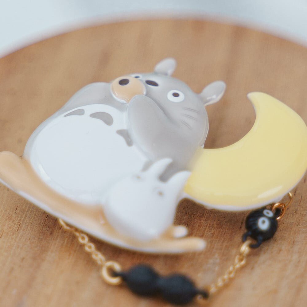 Official Ghibli Totoro Brooch "Moonlit Night" • My Neighbor Totoro Pin/Badge/Breastpin/Clip • Japanese Jewelry - Kamaji Market