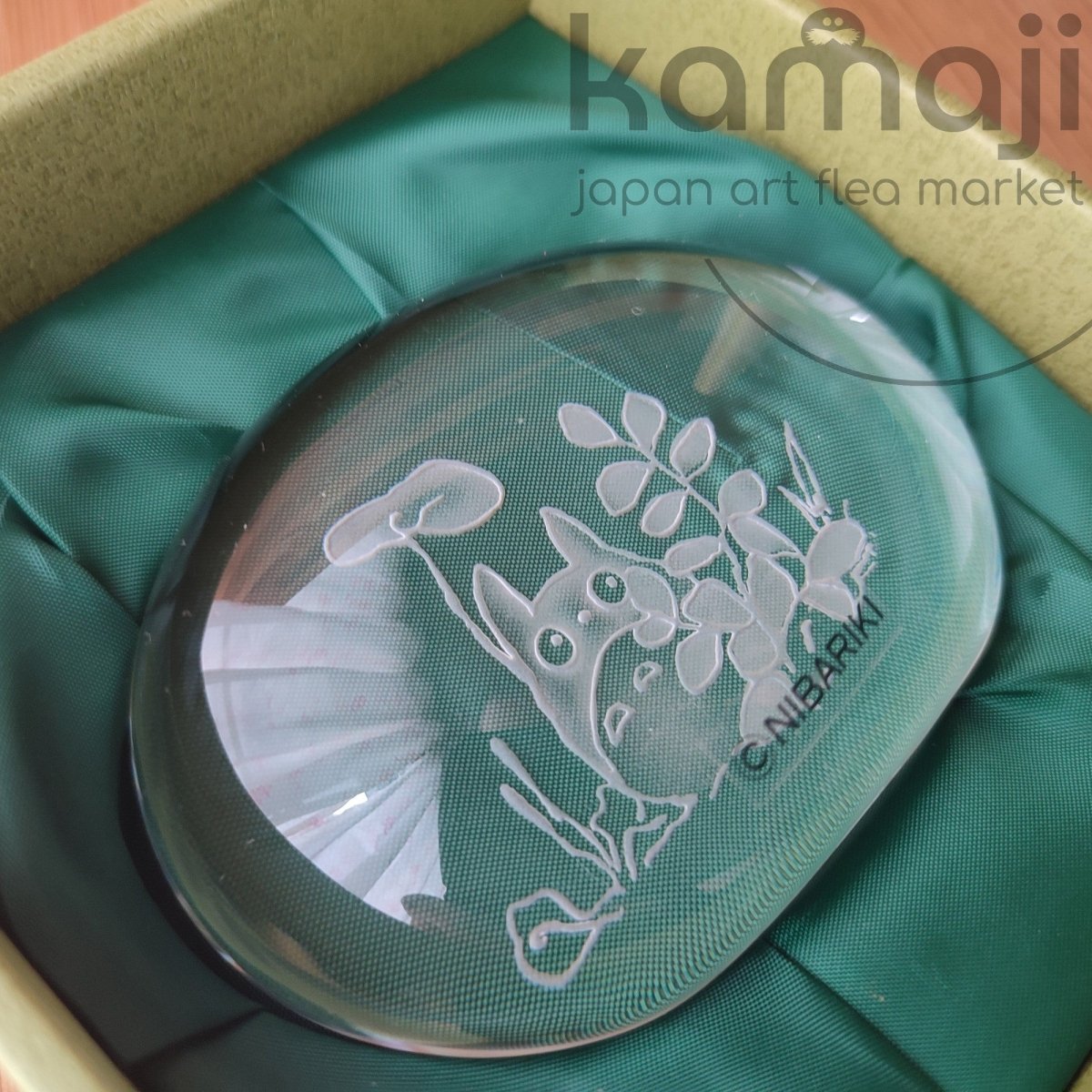 Official Ghibli Totoro Crystal Glass Paperweight • Totoro Behind the Leaves Home Decor • Noritake - Kamaji Market