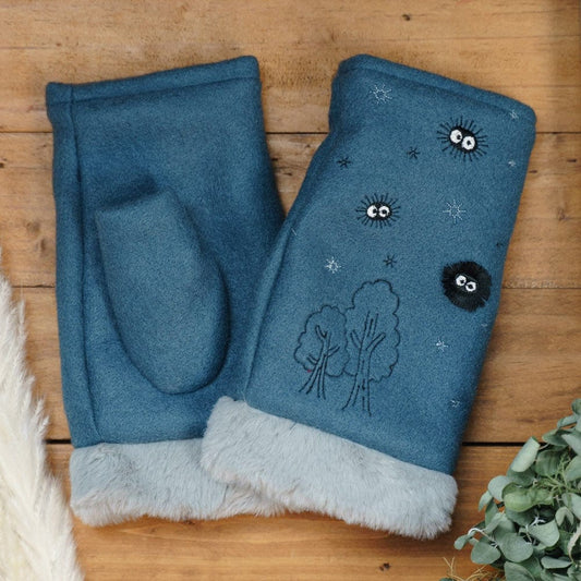 Official Ghibli Totoro Mittens • My Neighbor Totoro Gloves/Muff/Winter Clothes with Kurosuke - Kamaji Market