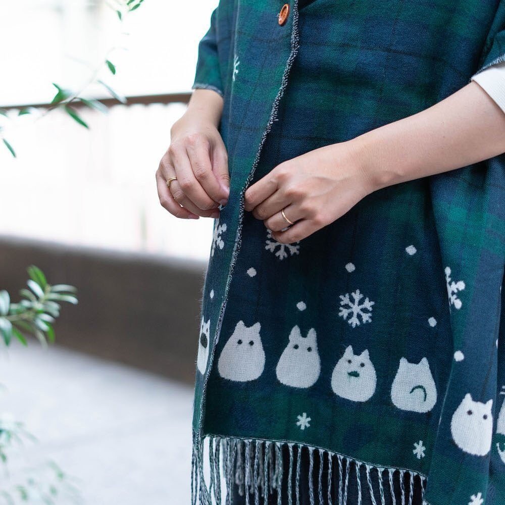Official Ghibli Totoro Shoulder Shawl/Scarf • My Neighbor Totoro Jacquard Stole/Tippet/Cape/Put - on/Muffler - Kamaji Market